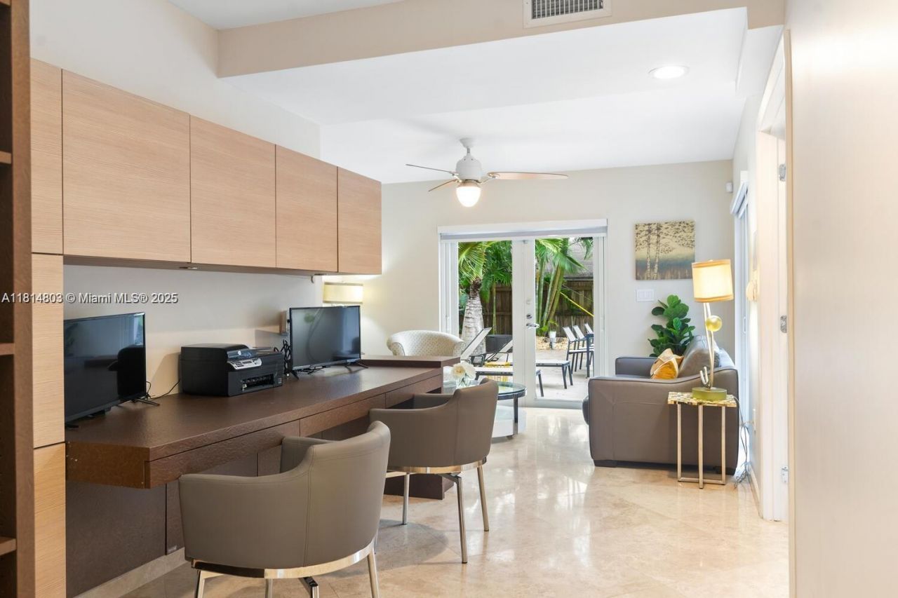 4101 Bayview Dr, Fort Lauderdale, FL 33308 Photo