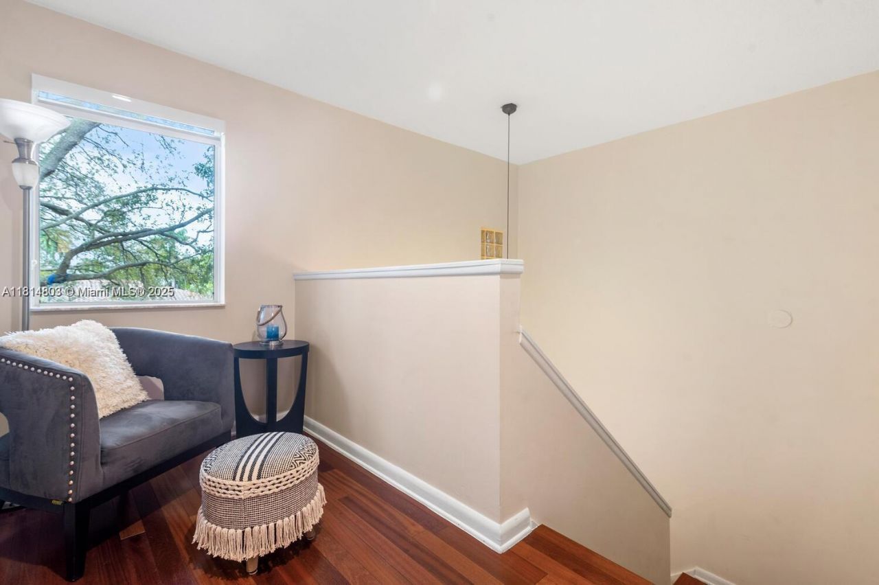 4101 Bayview Dr, Fort Lauderdale, FL 33308 Photo