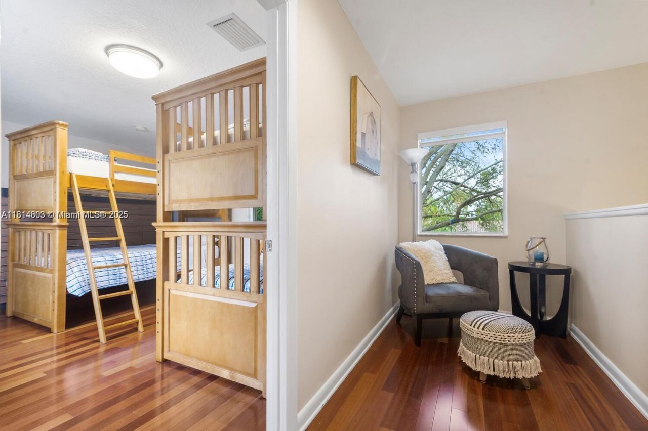 4101 Bayview Dr, Fort Lauderdale, FL 33308 Photo