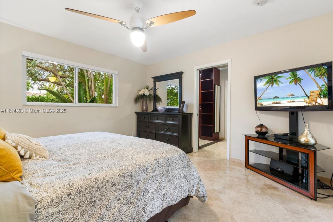 4101 Bayview Dr, Fort Lauderdale, FL 33308 Photo