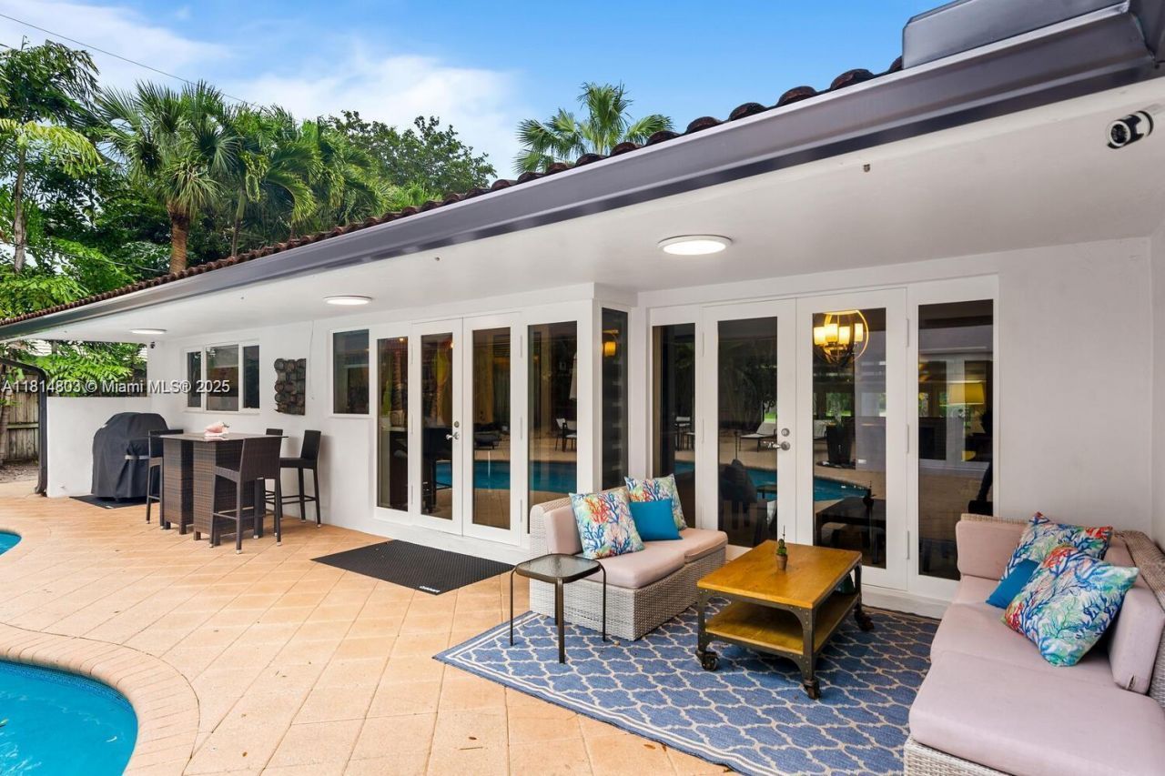 4101 Bayview Dr, Fort Lauderdale, FL 33308 Photo