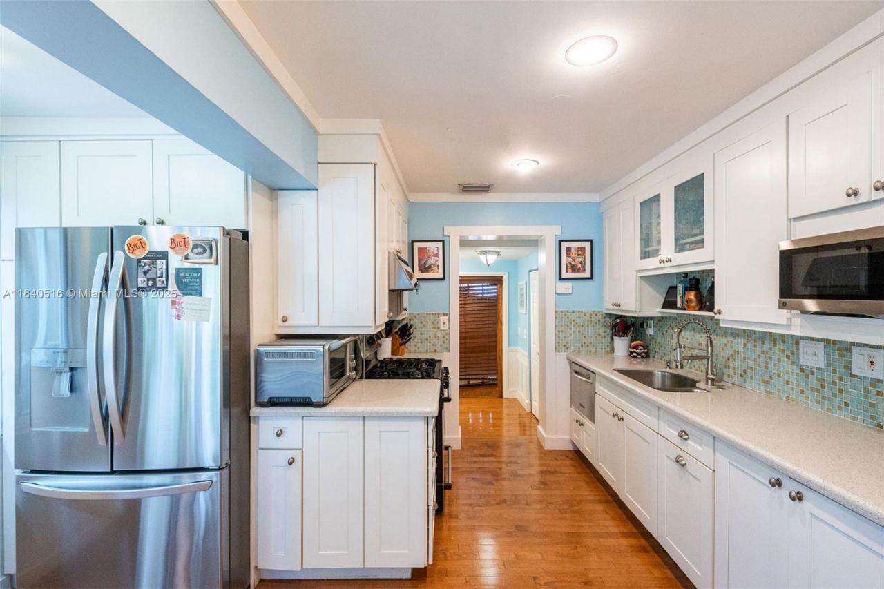 204 S Seacrest Cir, Delray Beach, FL 33444 Photo