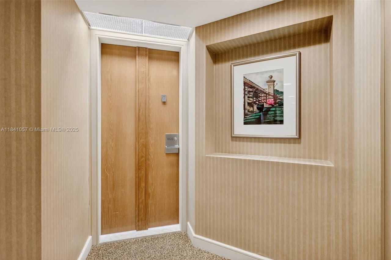 20185 E Country Club Dr, Unit 1406/1405, Aventura, FL 33180 Photo