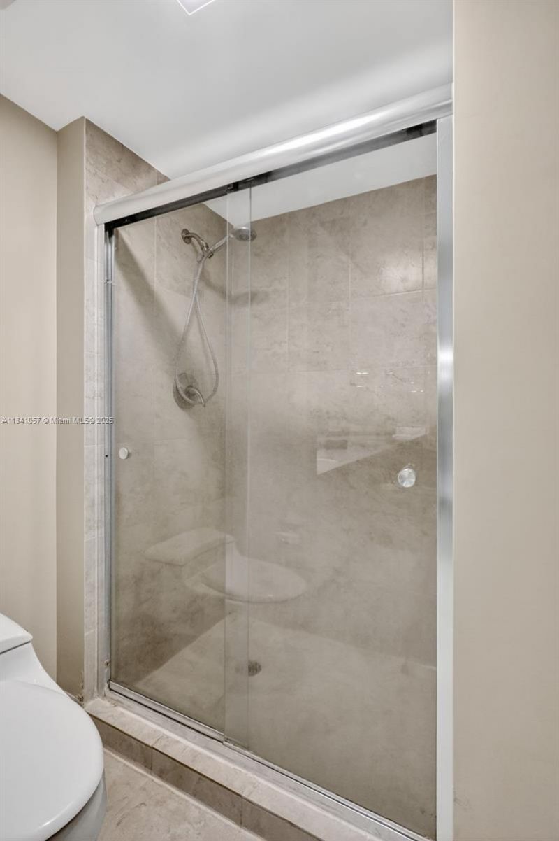 20185 E Country Club Dr, Unit 1406/1405, Aventura, FL 33180 Photo