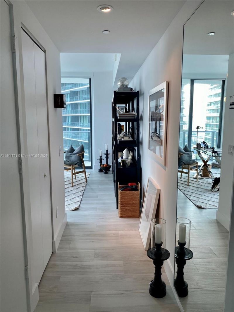 3131 NE 7th Ave, Unit 2801, Miami, FL 33137 Photo