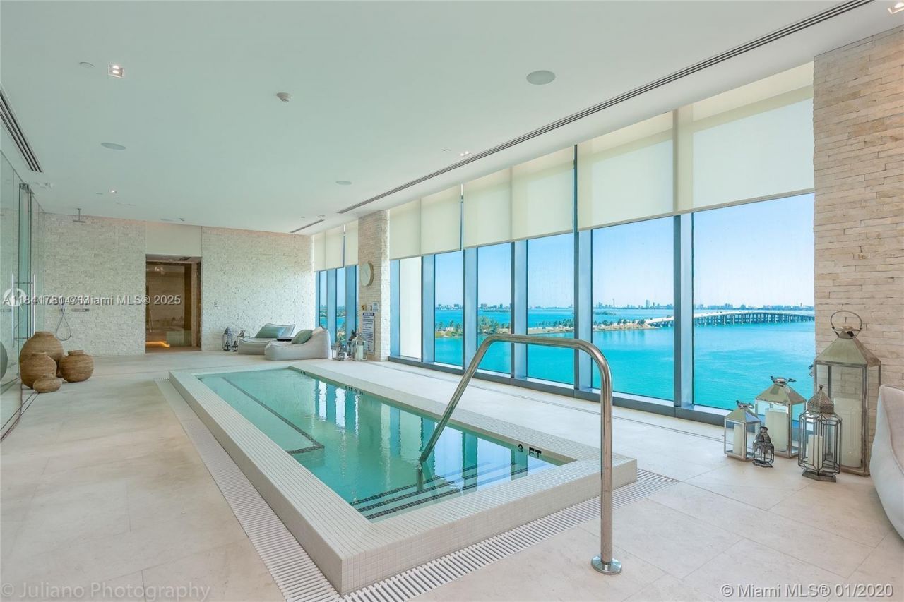 3131 NE 7th Ave, Unit 2801, Miami, FL 33137 Photo