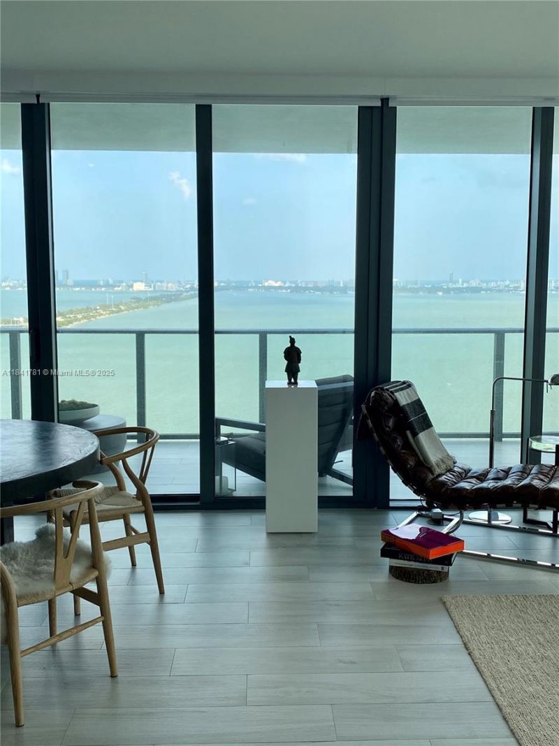 3131 NE 7th Ave, Unit 2801, Miami, FL 33137 Photo