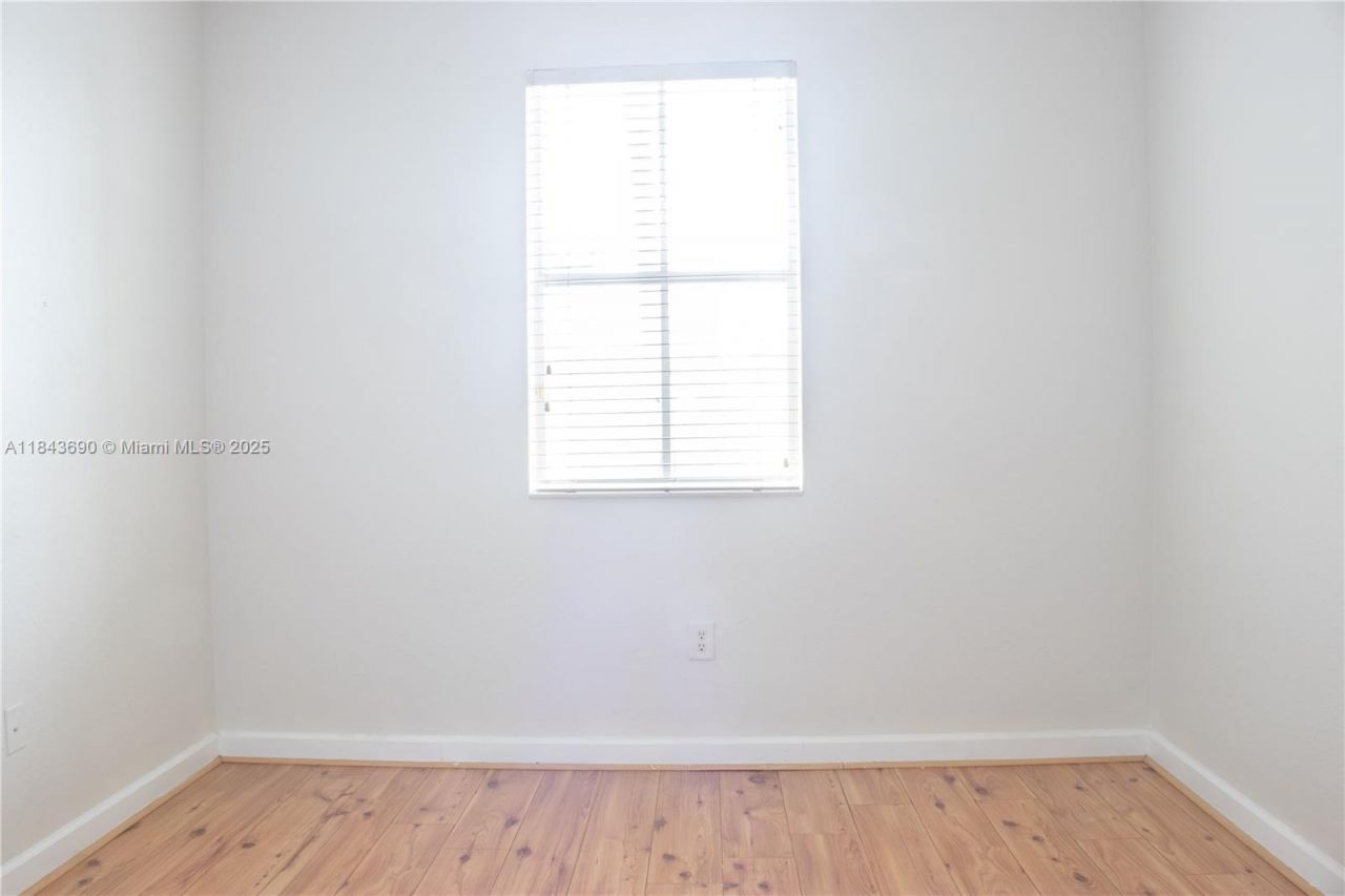 153 SE 28th Pl, Unit 3, Homestead, FL 33033 Photo