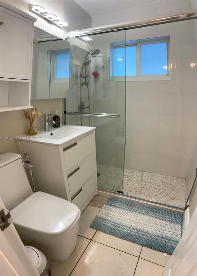 1445 NW 116th Ter, Miami, FL 33167 Photo