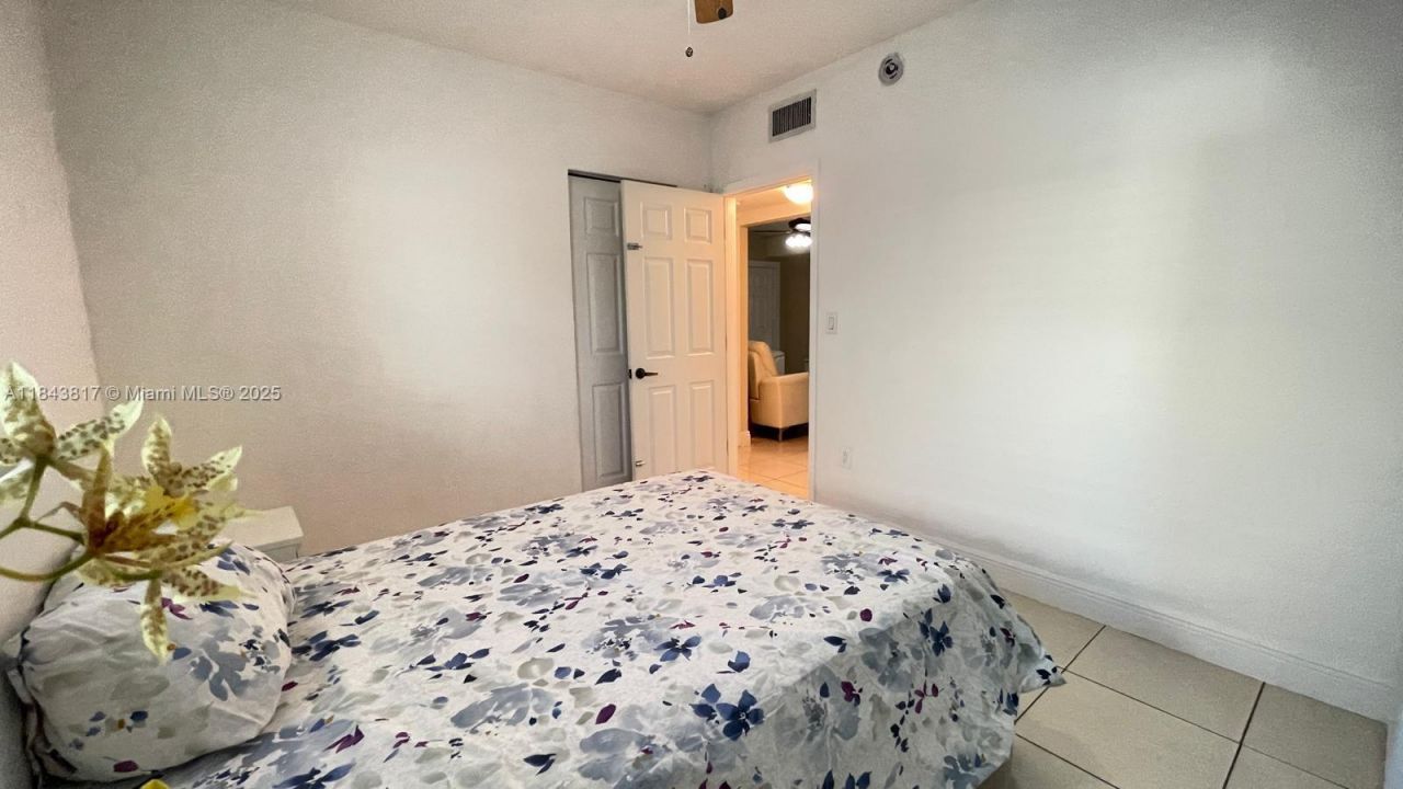 1445 NW 116th Ter, Miami, FL 33167 Photo