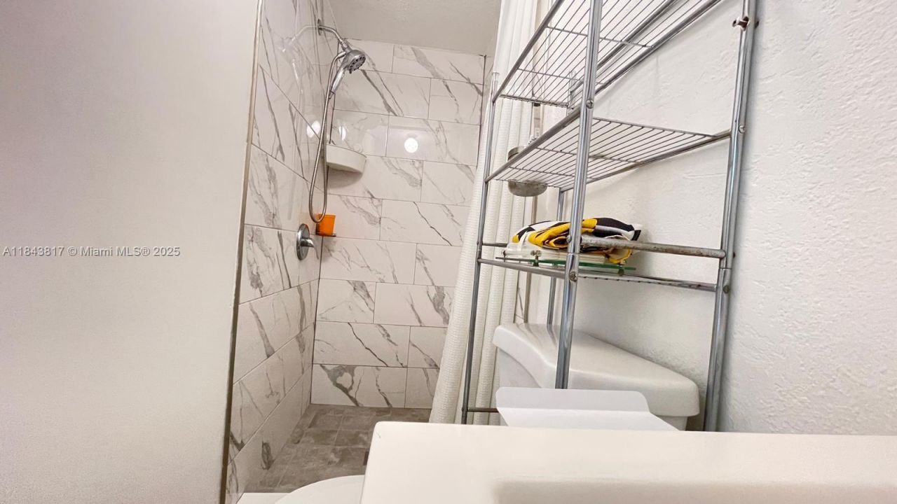 1445 NW 116th Ter, Miami, FL 33167 Photo