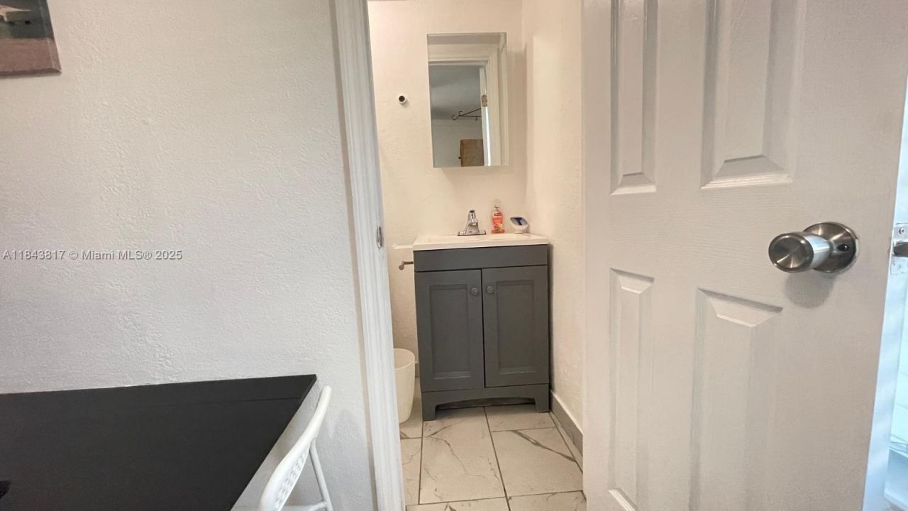 1445 NW 116th Ter, Miami, FL 33167 Photo