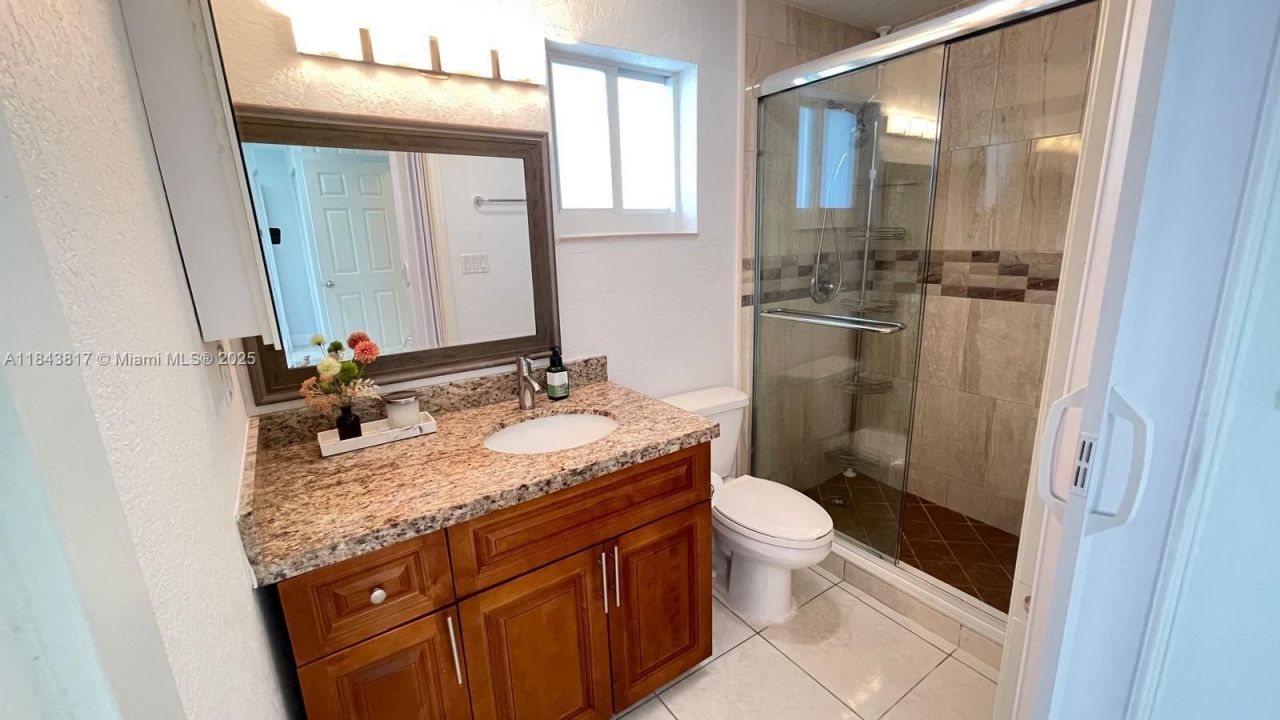 1445 NW 116th Ter, Miami, FL 33167 Photo