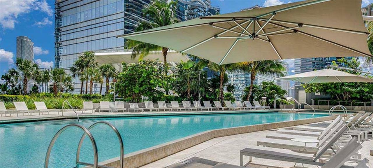 88 SW 7th St, Unit 2305, Miami, FL 33130 Photo