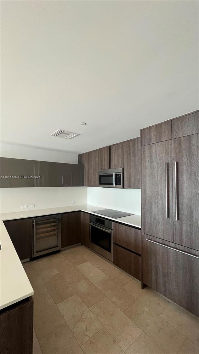 88 SW 7th St, Unit 2603, Miami, FL 33130 Photo