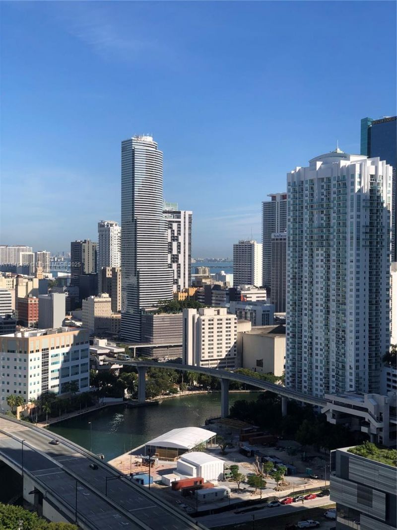 88 SW 7th St, Unit 2603, Miami, FL 33130 Photo