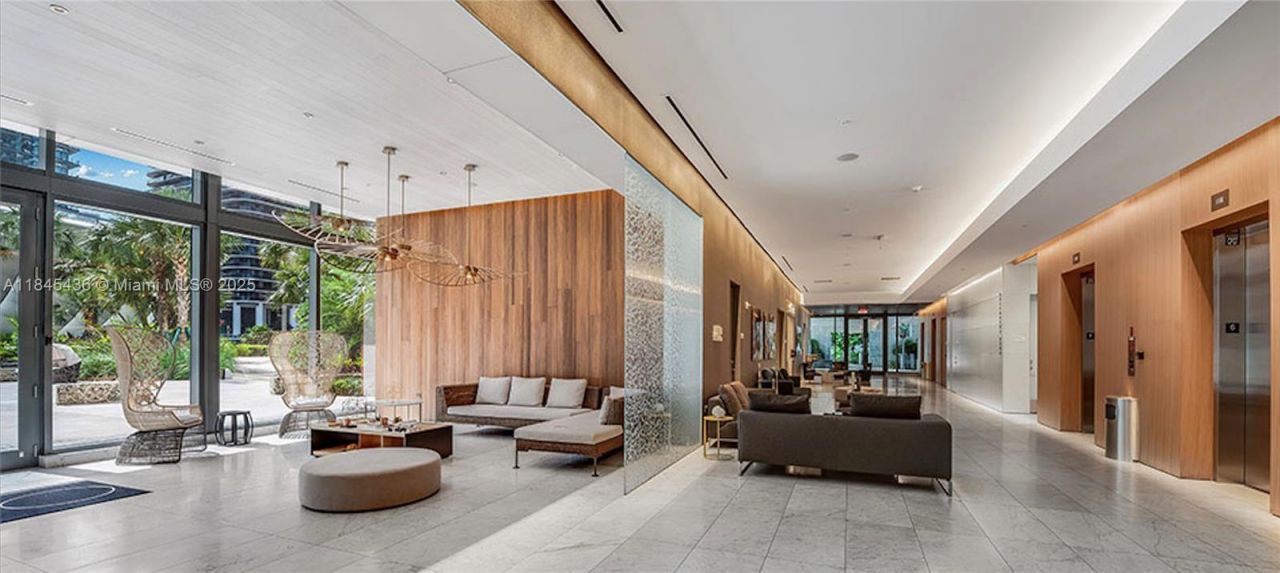 88 SW 7th St, Unit 2603, Miami, FL 33130 Photo