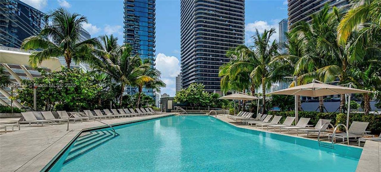 88 SW 7th St, Unit 2603, Miami, FL 33130 Photo