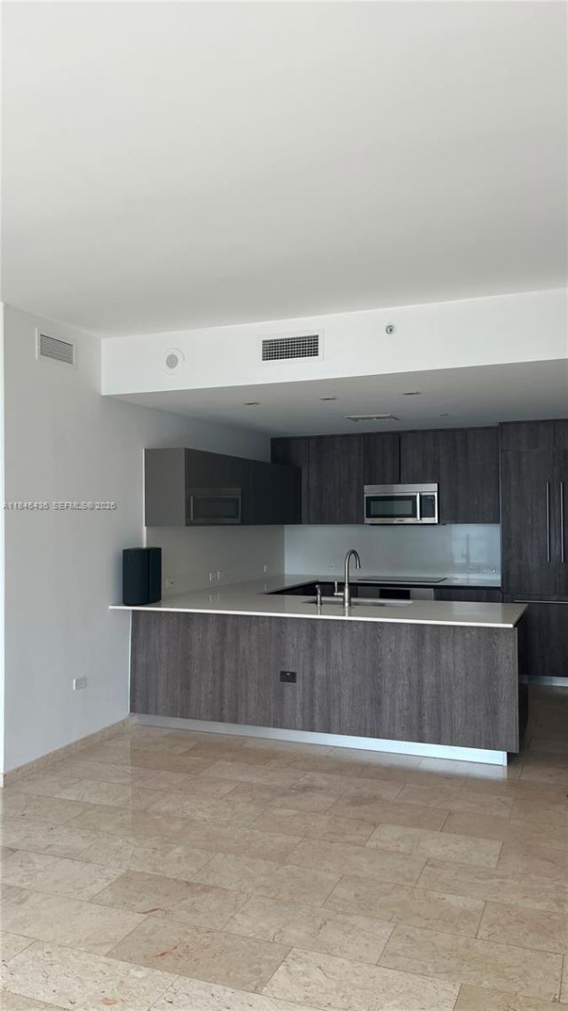 88 SW 7th St, Unit 2603, Miami, FL 33130 Photo