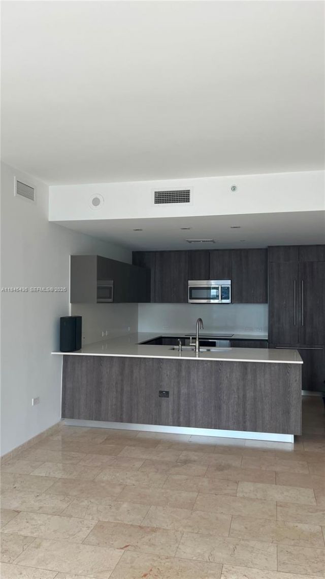 88 SW 7th St, Unit 2603, Miami, FL 33130 Photo