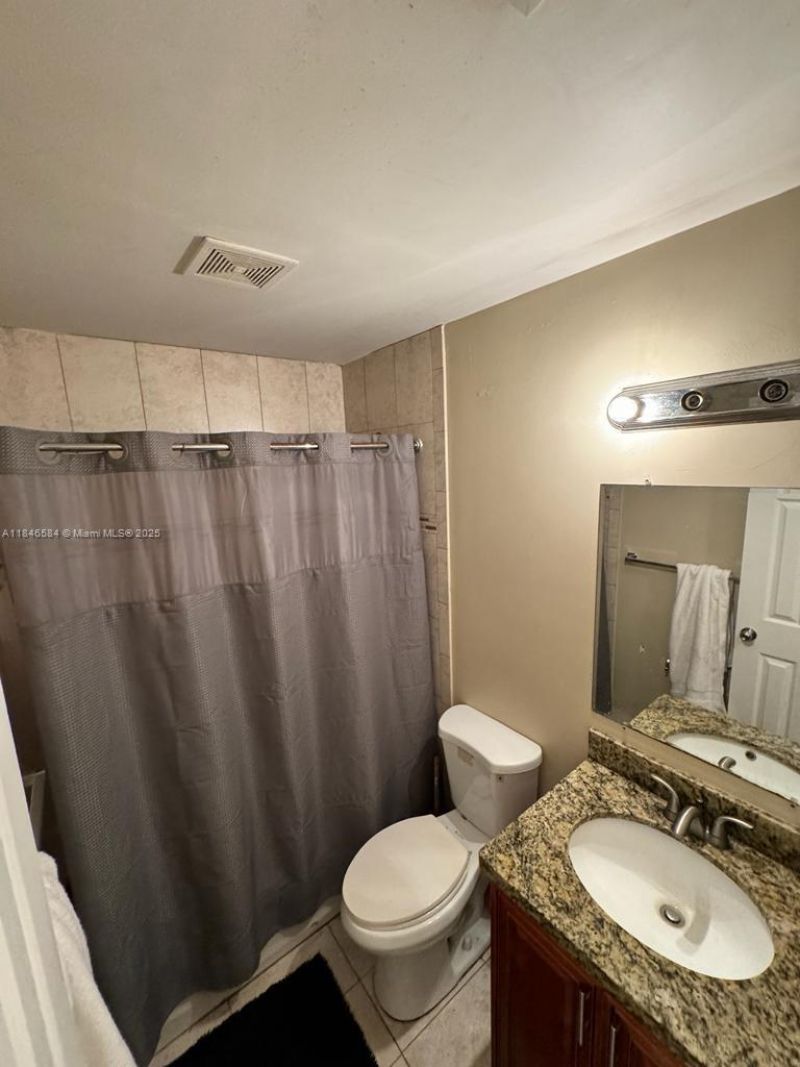 483 NW 19th St, Unit 362, Miami, FL 33136 Photo