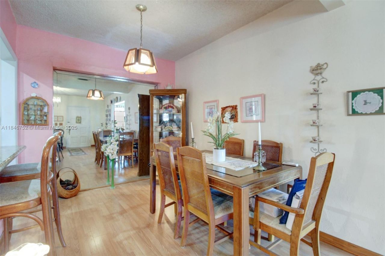 3600 NW 19th Ter, Miami, FL 33125 Photo