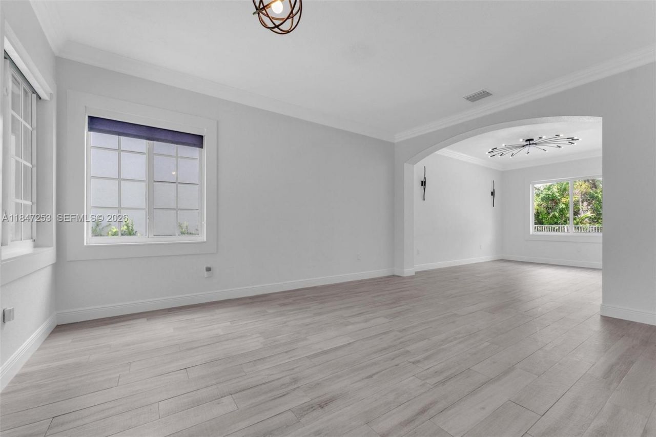 2128 SW 176th Ter, Miramar, FL 33029 Photo