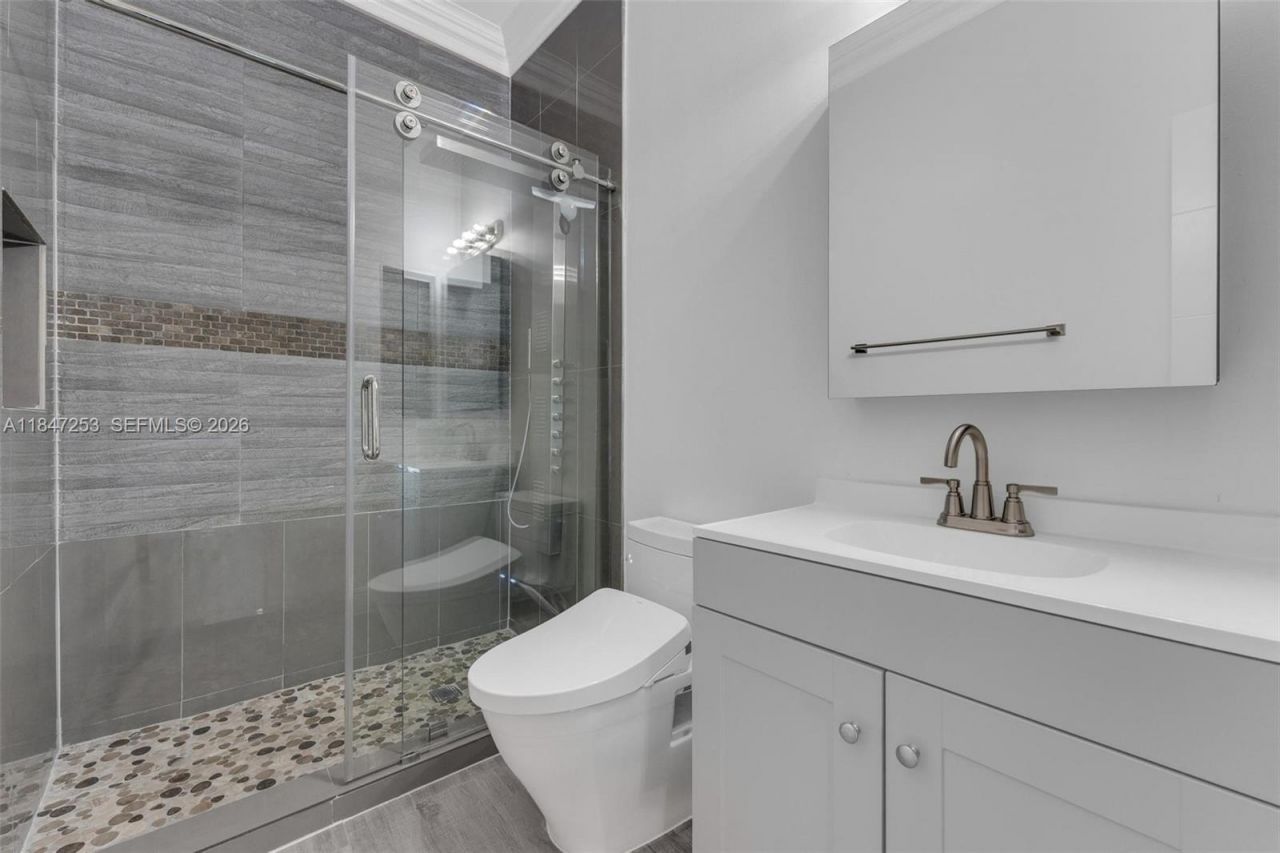 2128 SW 176th Ter, Miramar, FL 33029 Photo