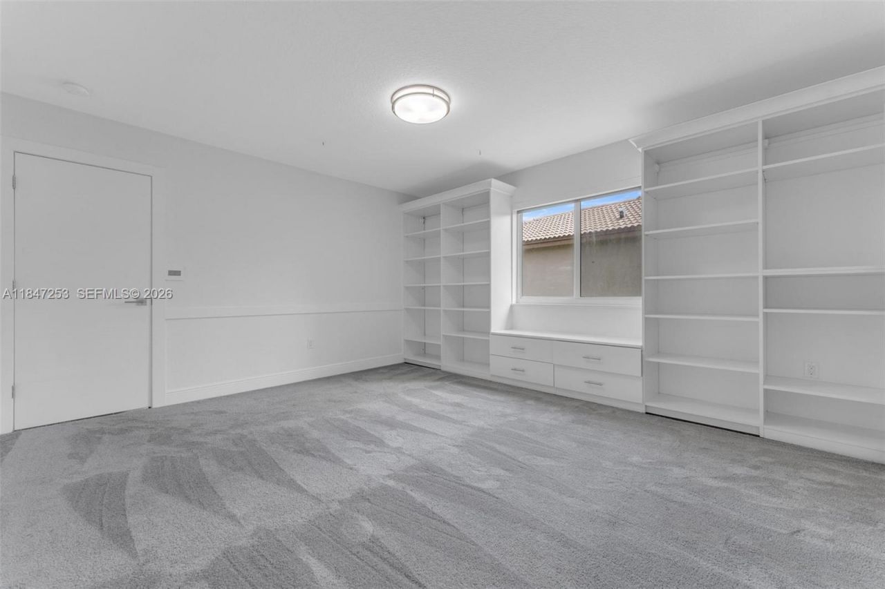 2128 SW 176th Ter, Miramar, FL 33029 Photo