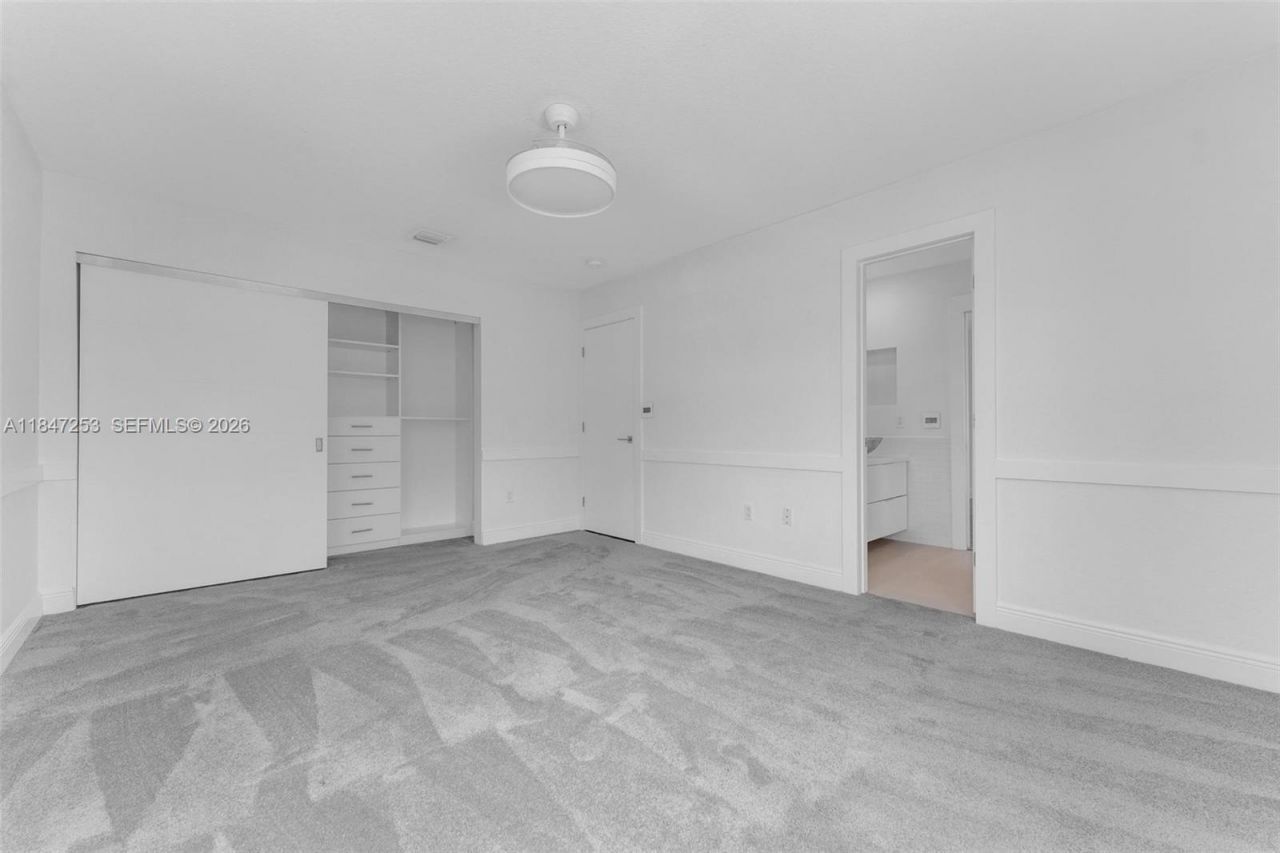 2128 SW 176th Ter, Miramar, FL 33029 Photo