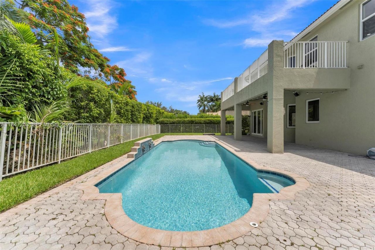 2128 SW 176th Ter, Miramar, FL 33029 Photo