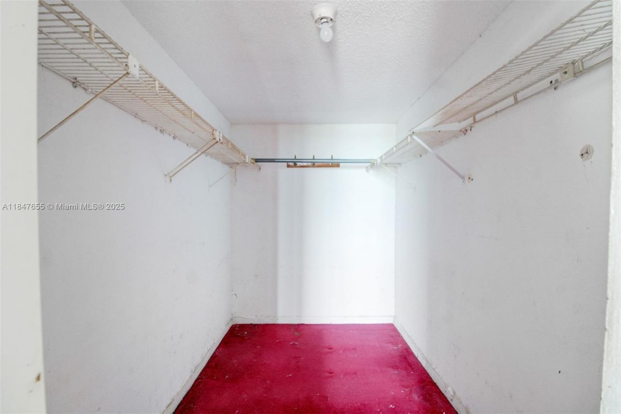 13499 Biscayne Blvd, Unit 407, North Miami, FL 33181 Photo