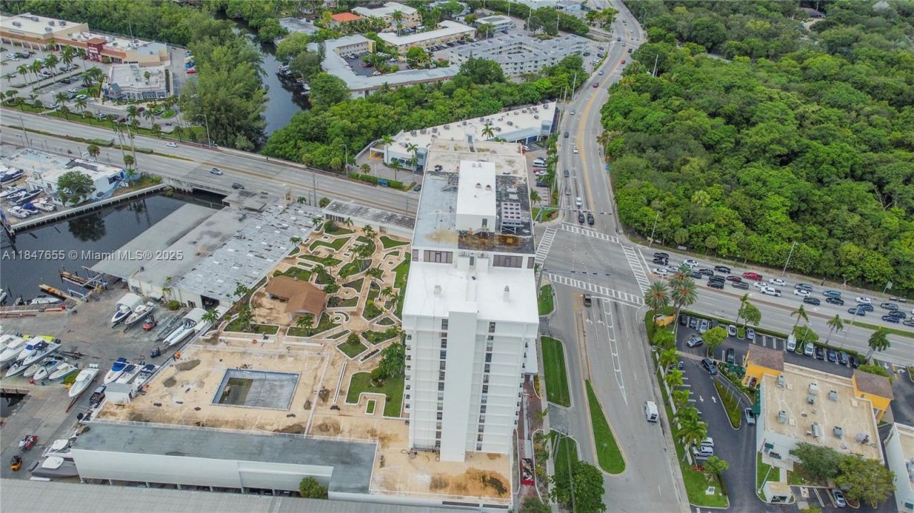 13499 Biscayne Blvd, Unit 407, North Miami, FL 33181 Photo