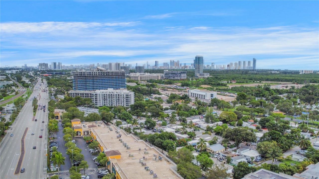 13499 Biscayne Blvd, Unit 407, North Miami, FL 33181 Photo