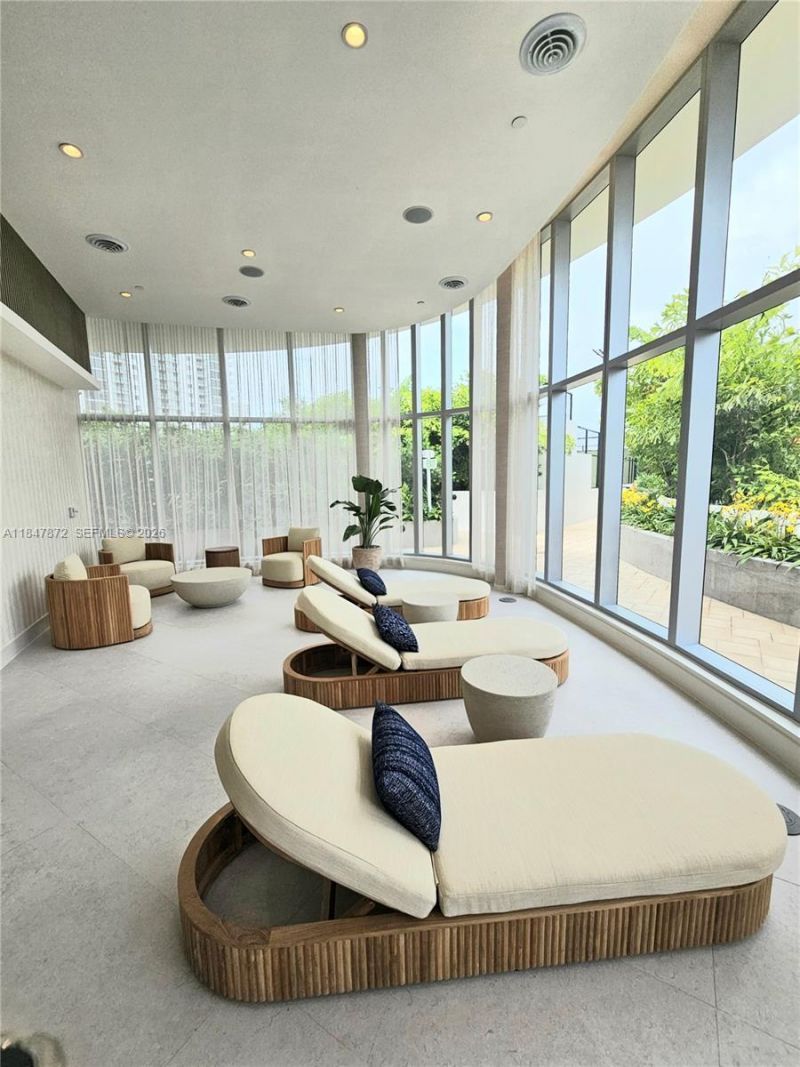 700 NE 24th St, Unit 3502, Miami, FL 33137 Photo