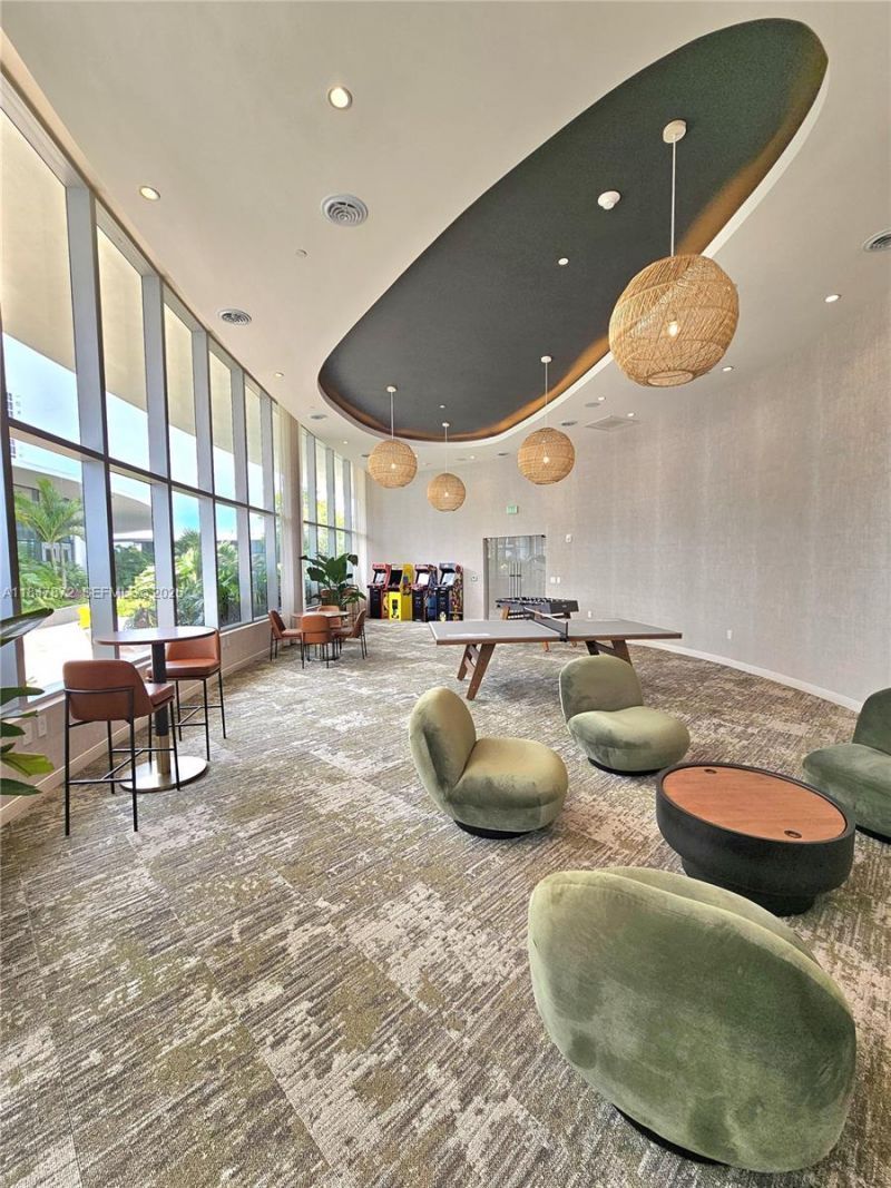 700 NE 24th St, Unit 3502, Miami, FL 33137 Photo