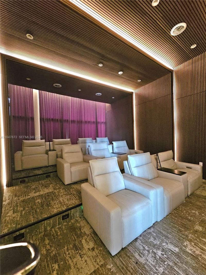 700 NE 24th St, Unit 3502, Miami, FL 33137 Photo