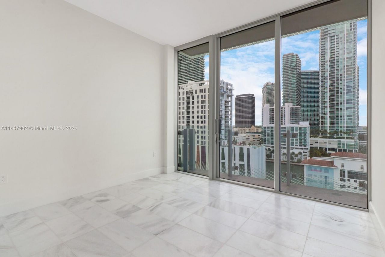 700 NE 26th Ter, Unit 1101, Miami, FL 33137 Photo