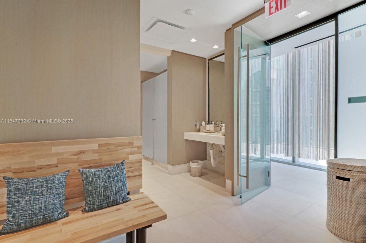 700 NE 26th Ter, Unit 1101, Miami, FL 33137 Photo