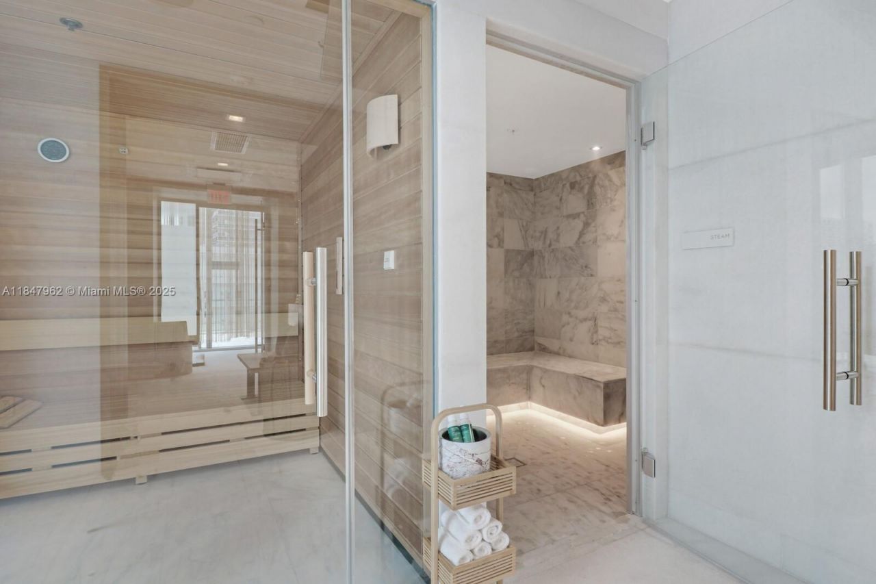 700 NE 26th Ter, Unit 1101, Miami, FL 33137 Photo