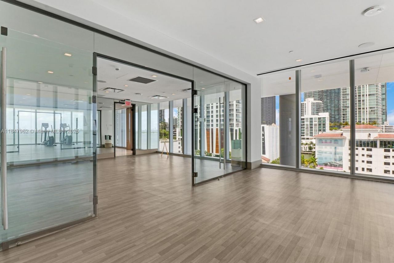 700 NE 26th Ter, Unit 1101, Miami, FL 33137 Photo