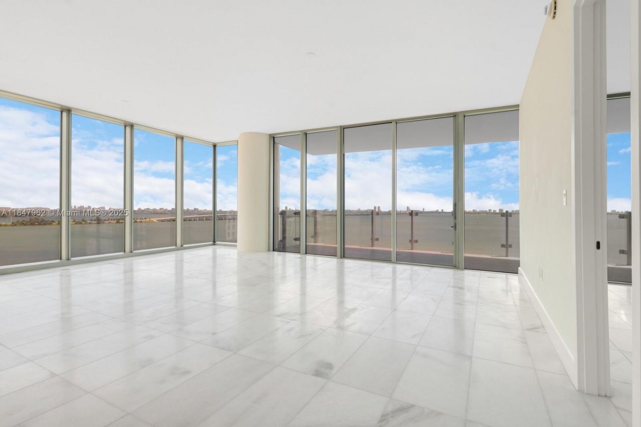 700 NE 26th Ter, Unit 1101, Miami, FL 33137 Photo