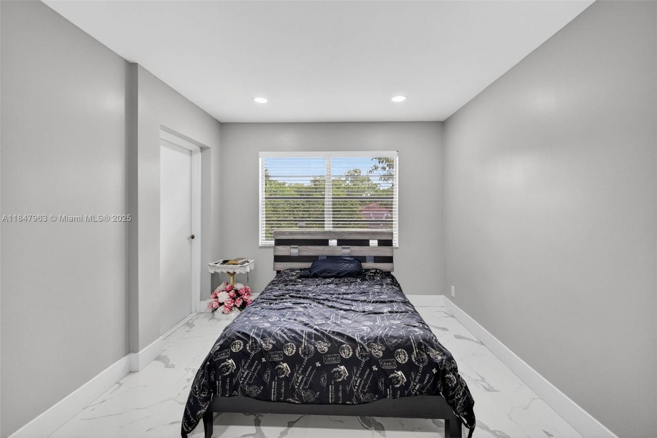 4164 NW 90th Ave, Unit 201, Coral Springs, FL 33065 Photo