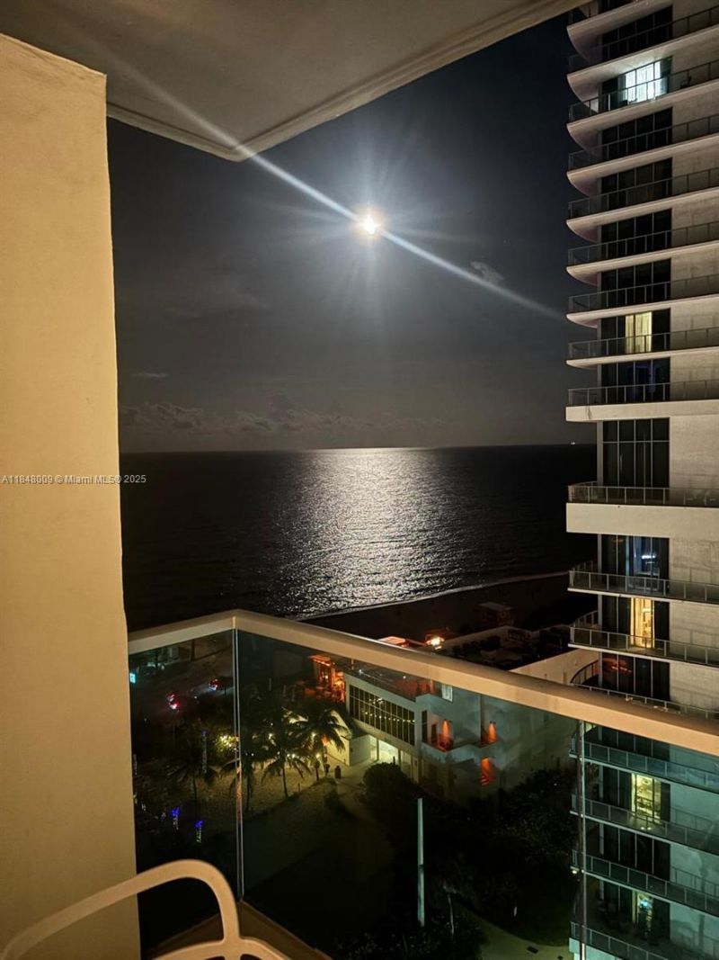 4001 S Ocean Dr, Unit 15L, Hollywood, FL 33019 Photo
