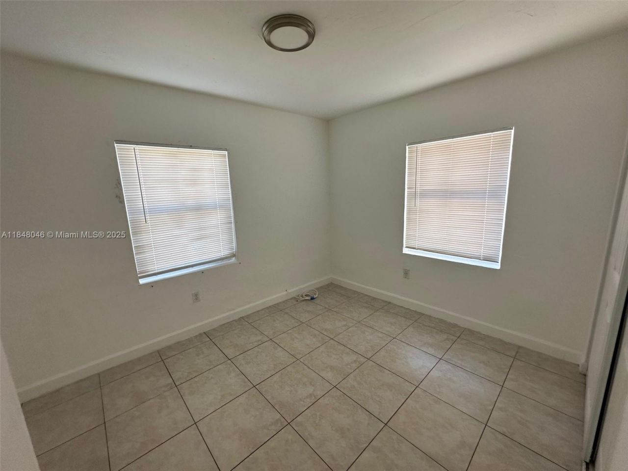 1790 NW 85th St, Miami, FL 33147 Photo