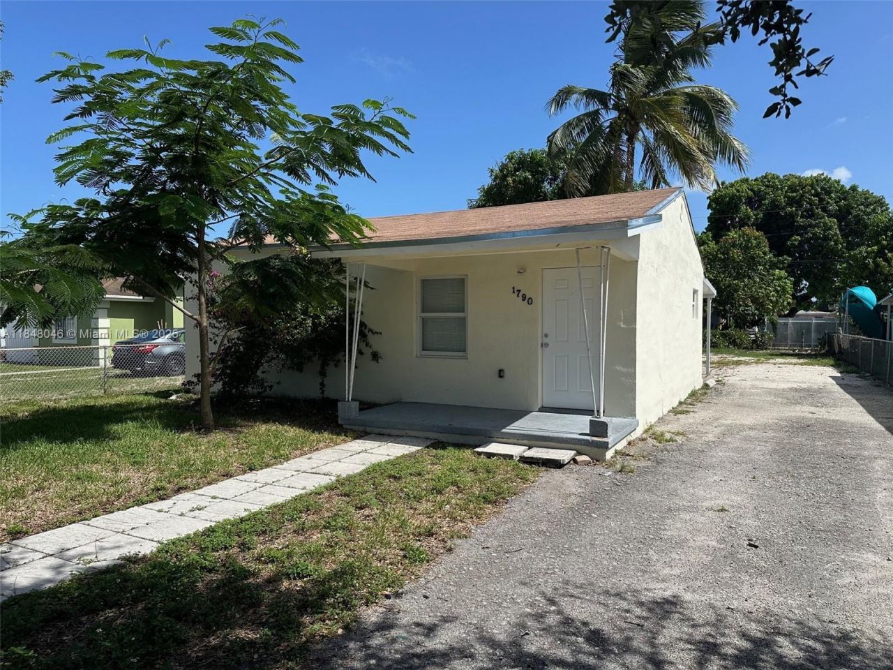 1790 NW 85th St, Miami, FL 33147 Photo