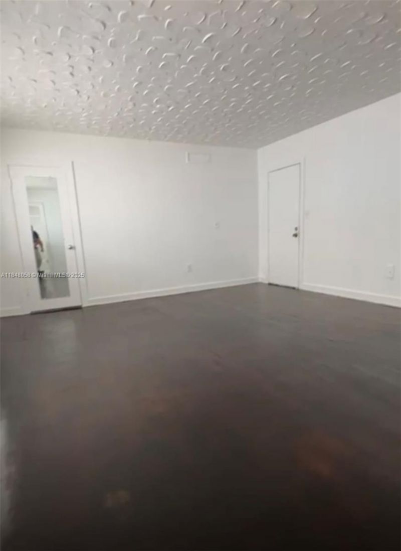 1611 Pennsylvania, Unit 12A, Miami Beach, FL 33139 Photo