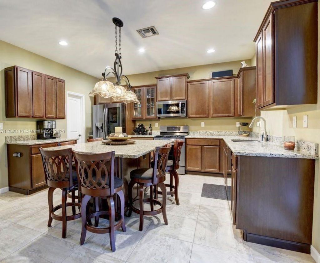 2237 NW 15th Pl, Homestead, FL 33030 Photo