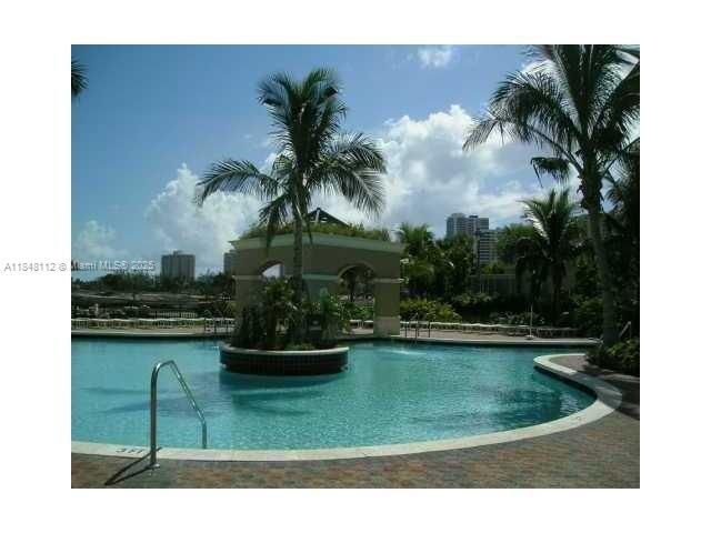 19501 W Country Club Dr, Unit 712, Aventura, FL 33180 Photo