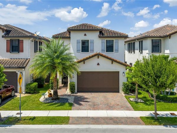 3345 W 95th Ter, Hialeah, FL 33018